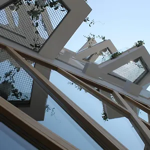 Ελέγξτε τη διαθεσιμότητα